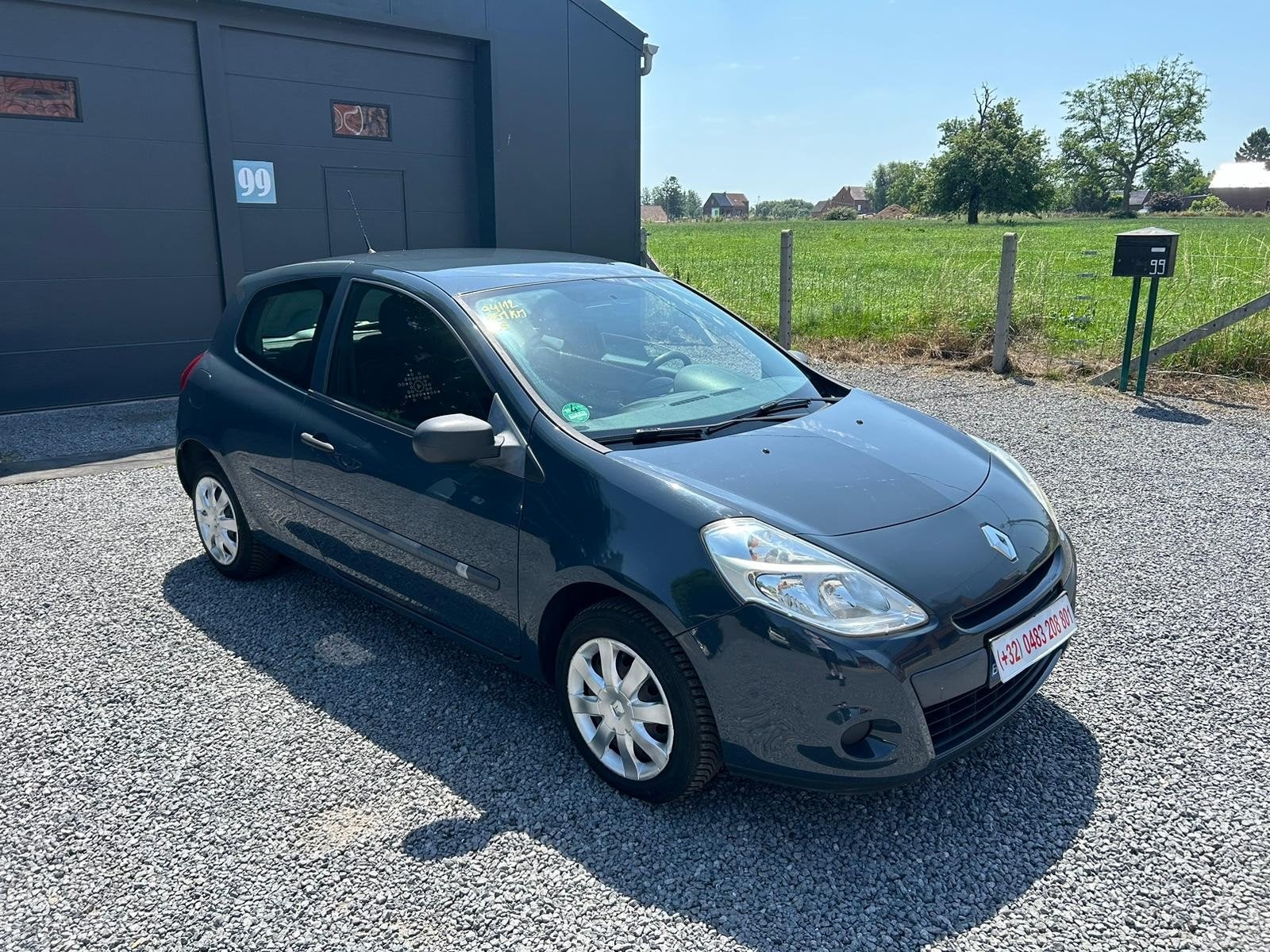 Renault Clio 3 1.2 Essence AIRCO 2012 Euro 5 DISTRI Fait, Autos, Achat, Entreprise, Verrouillage central, Essence