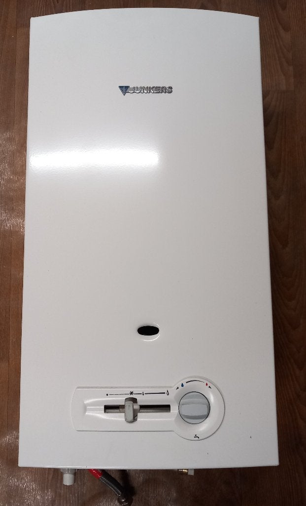 Warm water geiser op aardgas ( doorstromer ), Doe-het-zelf en Bouw, Chauffageketels en Boilers, Zo goed als nieuw, Geiser, Aardgas