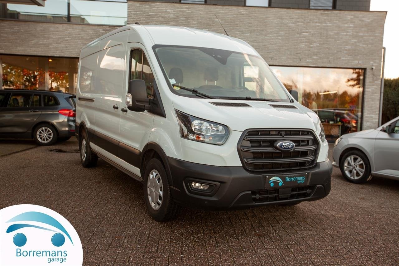 Ford Transit 2T 330 L3H2 ecoblue 130 trend business, Auto's, Bestelwagens en Lichte vracht, 0 kg, Wit, Ford, Te koop