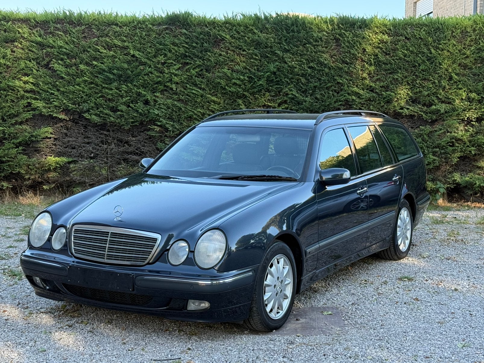 Mercedes E220 CDI Élégance, Autos, Achat, Entreprise, Boîte manuelle, Entretenue par le concessionnaire