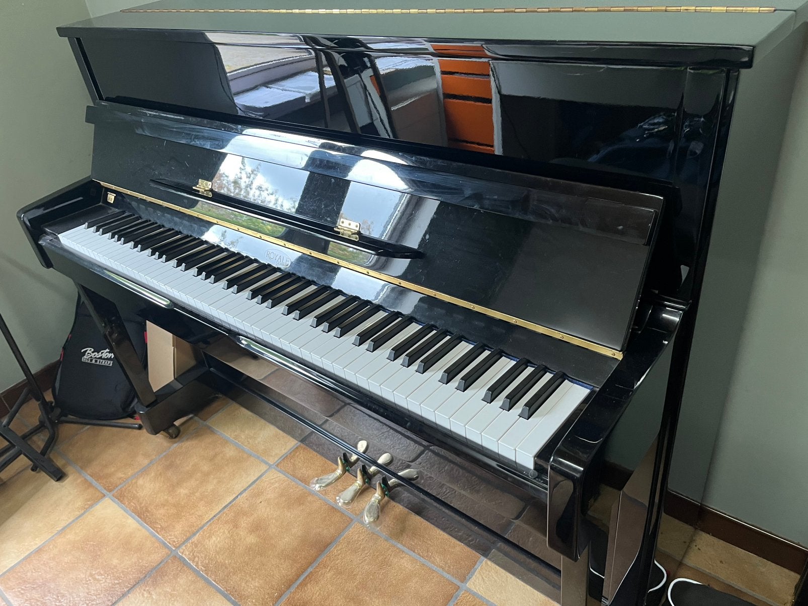 Royale Classic piano, zwart hoogglans, buffetpiano, Muziek en Instrumenten, Ophalen, Zwart, Zo goed als nieuw, Piano