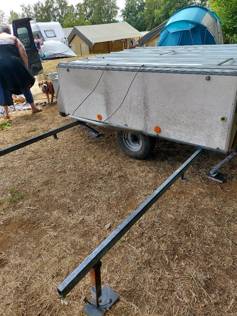 Caravane  a vendre, Caravanes & Camping, Enlèvement, Jusqu'à 4