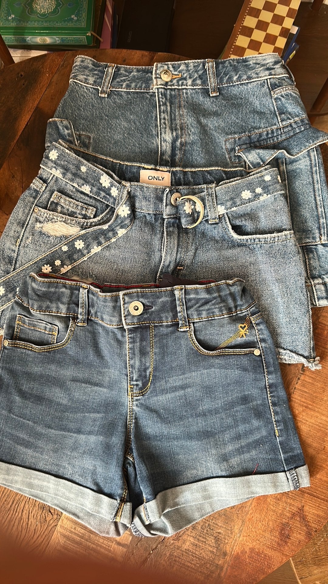 Jupe et short pour fille enfant 10 ans taille 140, Enlèvement, Utilisé, Fille
