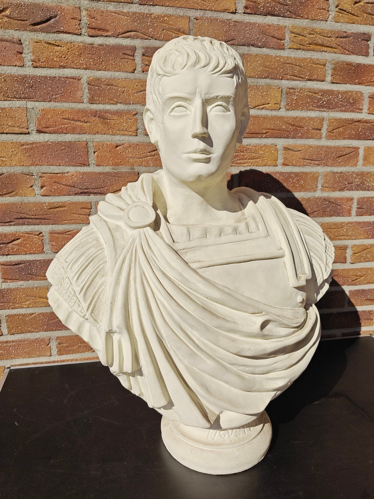 Buste keizer Augustus, Ophalen, Zo goed als nieuw, Kunststof, Mensenbeeld