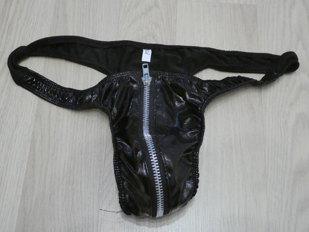 Fermeture à glissière noire en PVC laqué, Enlèvement ou Envoi, Noir, Slip