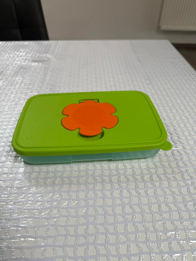 Tupperware vochtige doekjes doos/ snackdoos, Ophalen, Nieuw