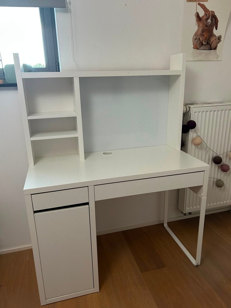 Bureau pour enfants Ikea, 105 cm, Goulotte de câbles, 50 cm, Enlèvement