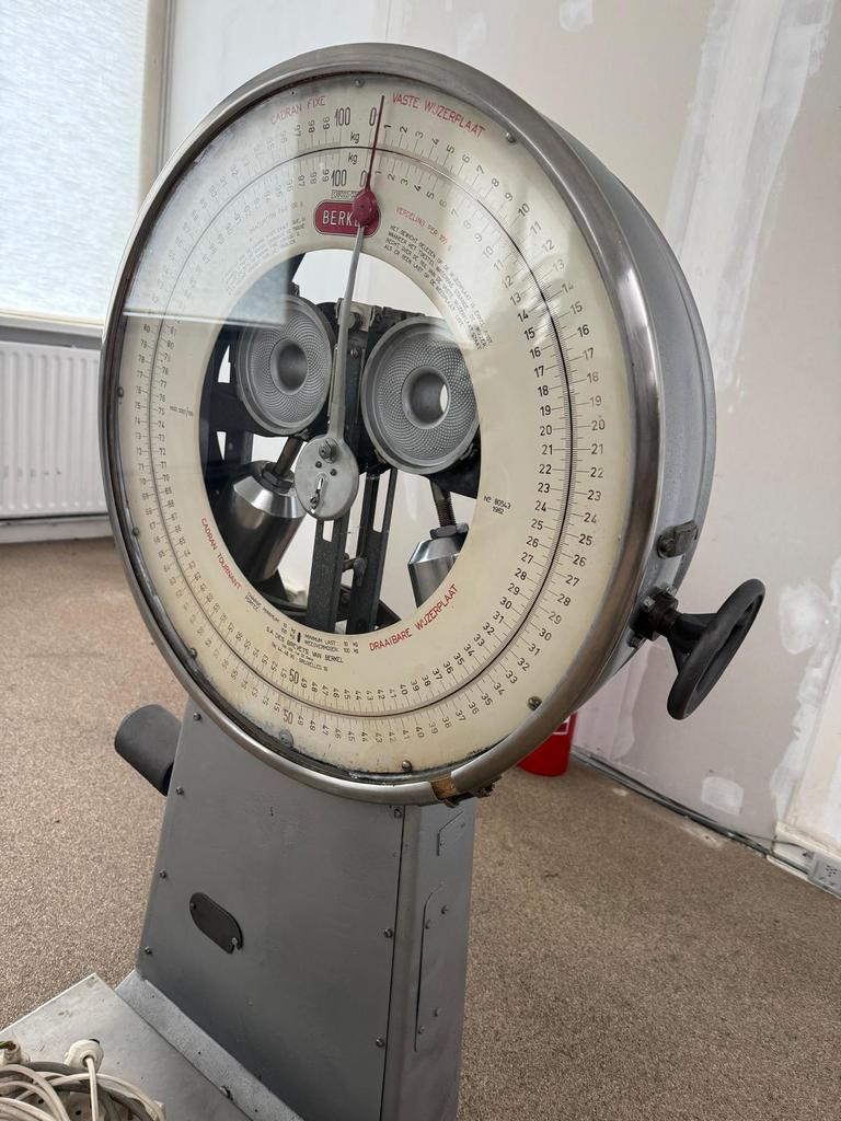 Mooie BERKEL bascule 100kg, Electroménager, Balances, Analogique, Autres types, Enlèvement, Utilisé