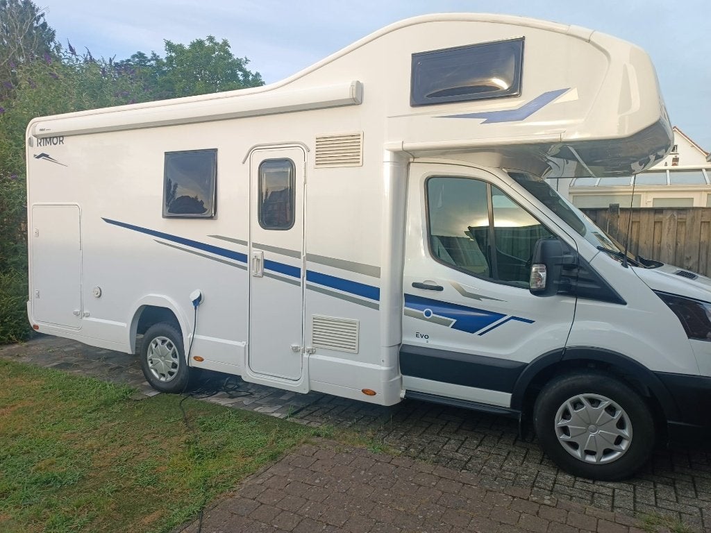 Goed onderhouden camper, Siège de train, 6 à 7 mètres, Toilette à cassette, Boîte manuelle
