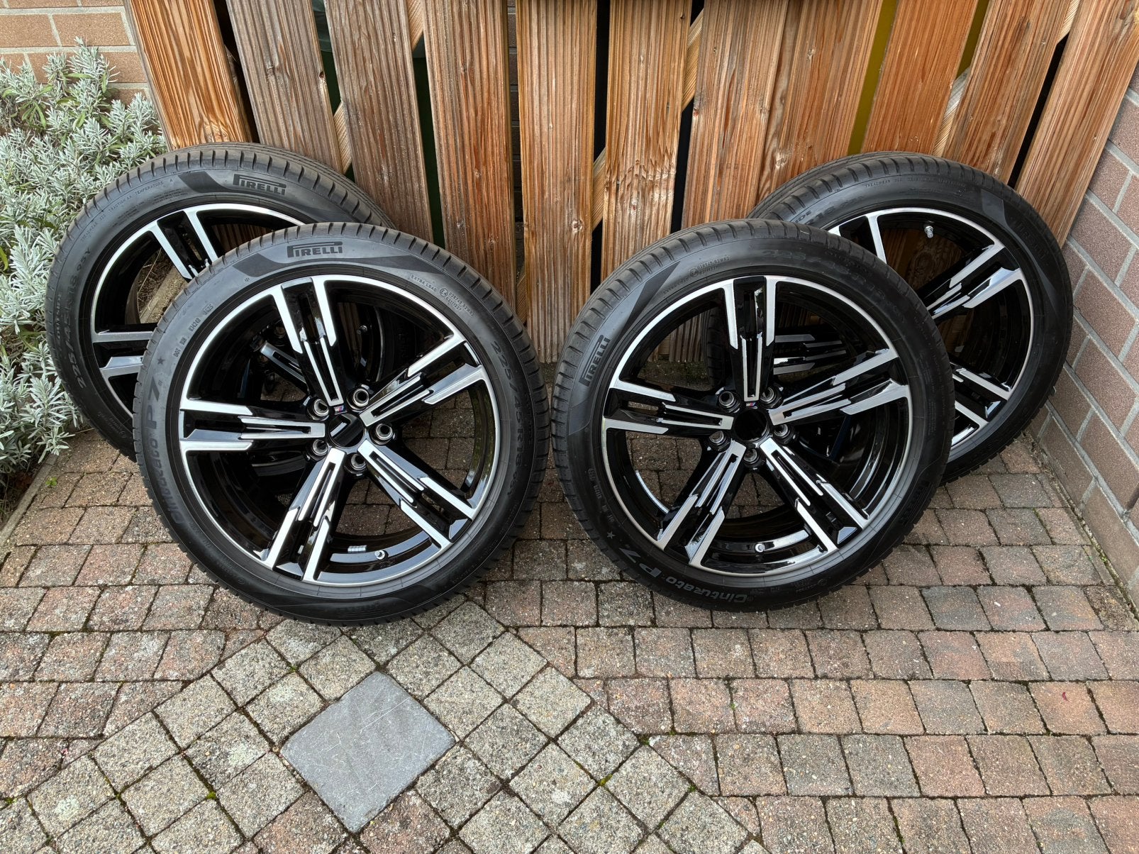 Originele BMW 18” velgenset 848M met zomerbanden als nieuw, Ophalen, 18 inch, Gebruikt, Banden en Velgen