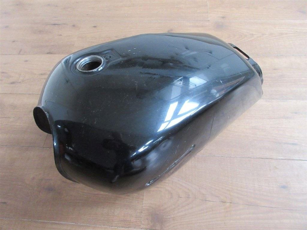Yamaha XV920M benzinetank XV 920 M benzine tank Virago 10L, Motoren, Ophalen of Verzenden, Gebruikt