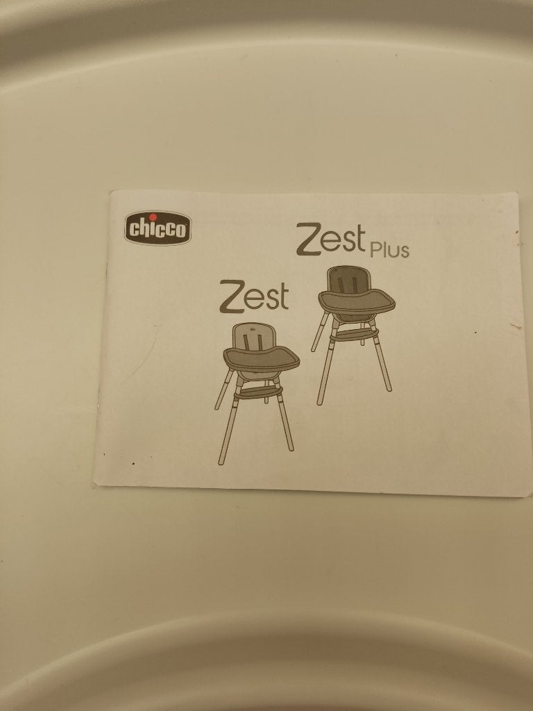 kinderstoel, Ophalen, Zo goed als nieuw, Gordel(s)