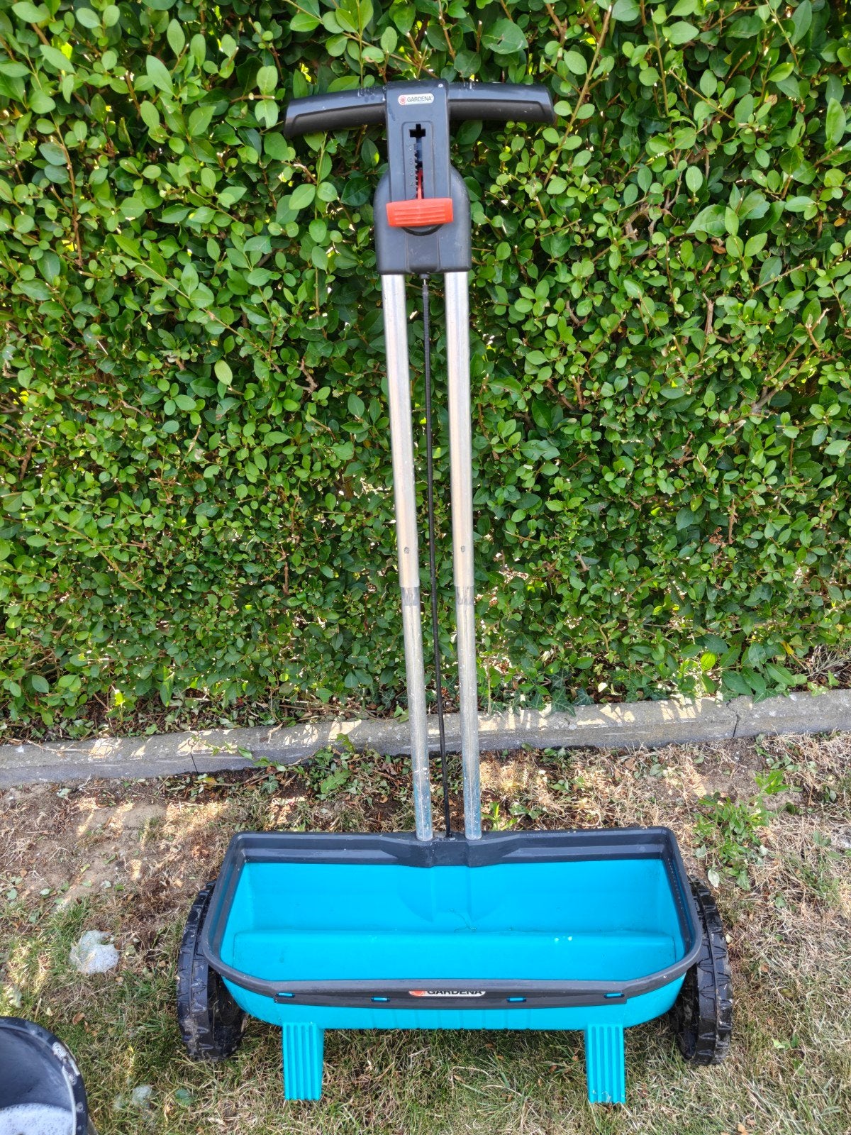 strooiwagen GARDENA, Ophalen, Zo goed als nieuw, Overige soorten, Gardena