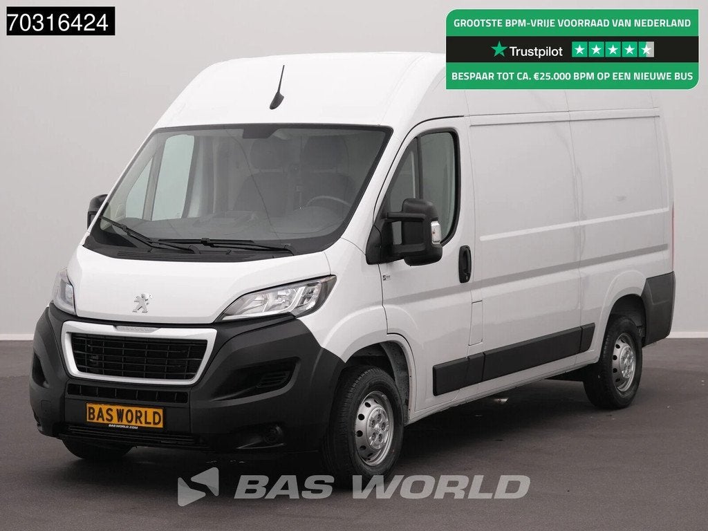 Peugeot Boxer 140PK L2H2 Airco Cruise CarPlay Parkeersensore, Auto's, Stof, Gebruikt, Euro 6, 4 cilinders