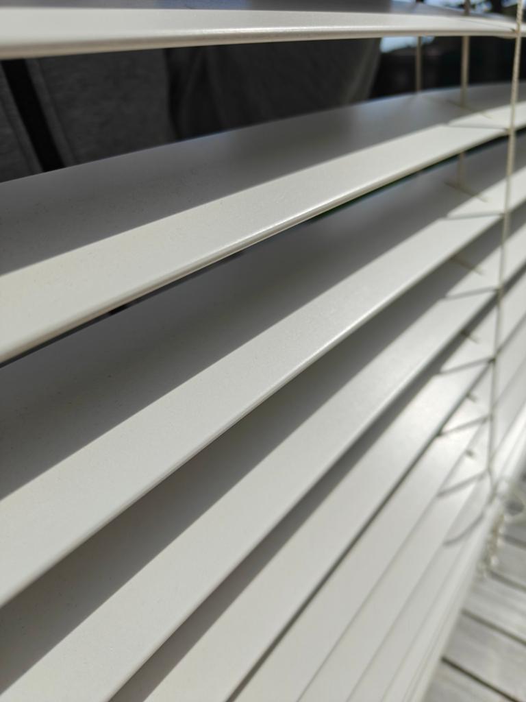 Luxaflex witte houten lamellen /jaloezieën, Huis en Inrichting, Ophalen