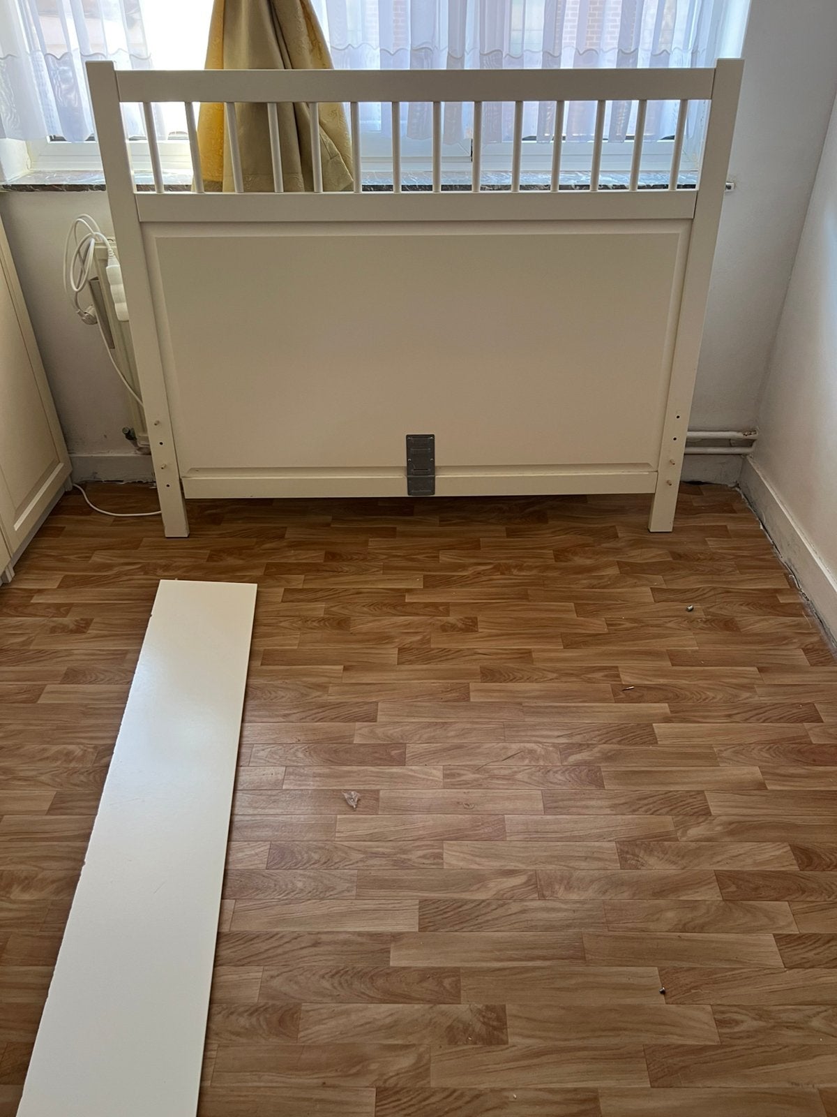 Lit de ikea 140 cm parfait état déjà démonté, Maison & Meubles, Enlèvement, Utilisé, 140 cm