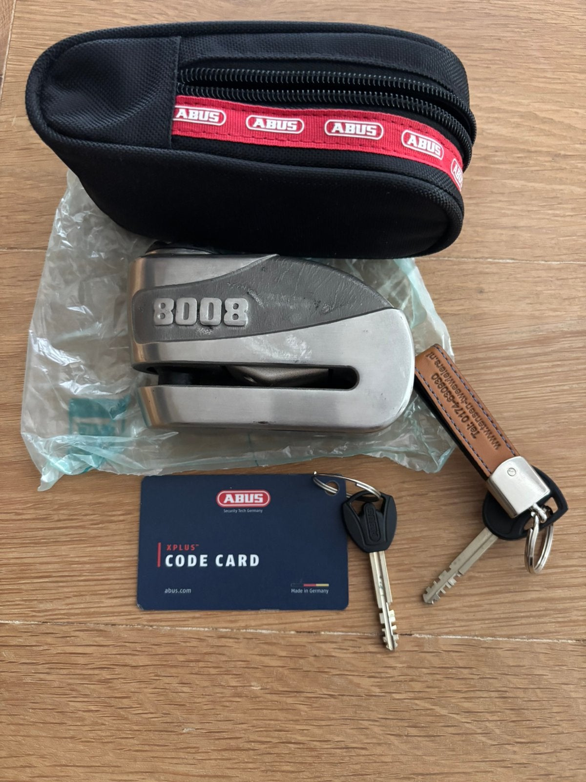 Abus 8008 remschijfslot., Motos, Accessoires | Cadenas, Enlèvement, Comme neuf