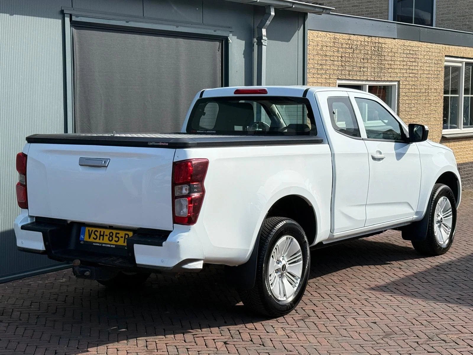 Isuzu D-max 1.9 Extended Cab LS 4WD 3500KG Trekgewicht Deale, Auto's, Automaat, 1935 kg, Gebruikt, 4 cilinders