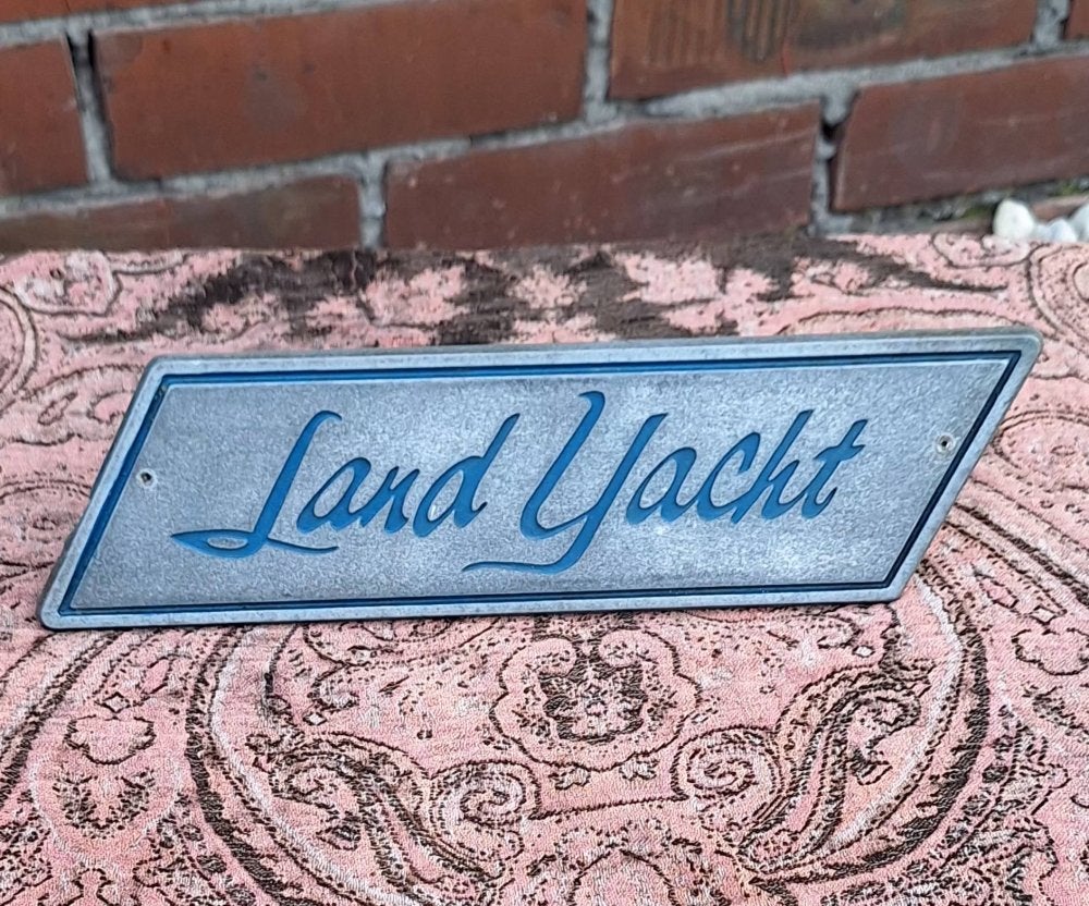 Vintage Land Yacht embleem van een Airstream caravan., Ophalen of Verzenden, Gebruikt, Auto's