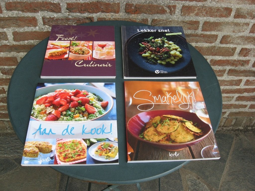 KVLV: 4 kookboeken met gevarieerde recepten, Boeken, Ophalen of Verzenden, Nieuw