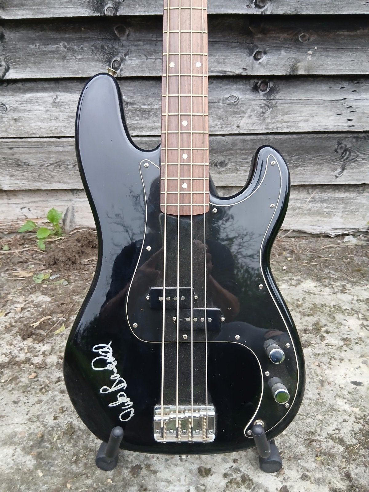 Elvis presley - gesigneerde basgitaar., Ophalen, Zo goed als nieuw, Instrument of Accessoires, Gesigneerd