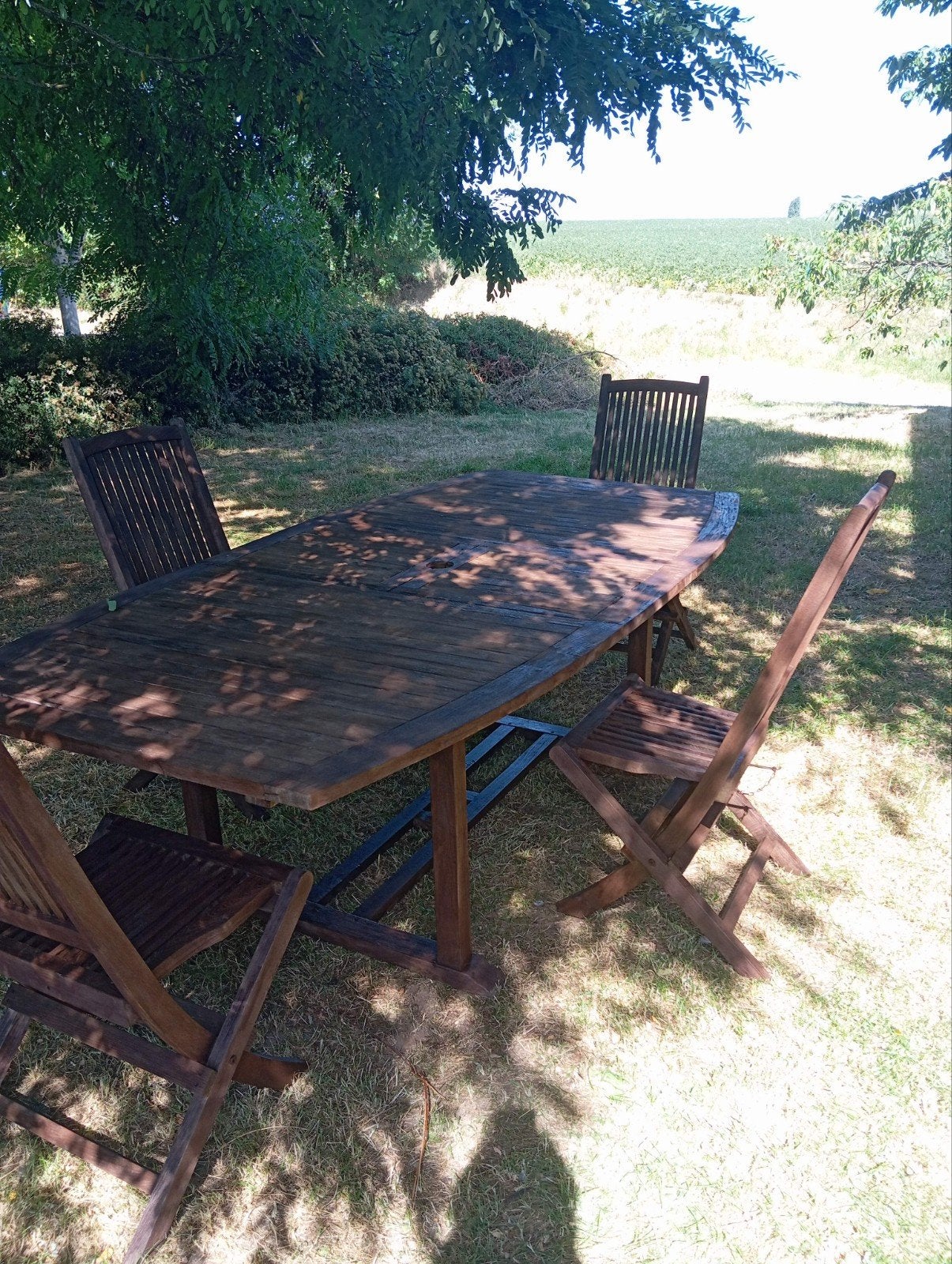 Table xxl en teck massif de marque 4 chaises, Jardin & Terrasse, Ensembles de jardin, Enlèvement