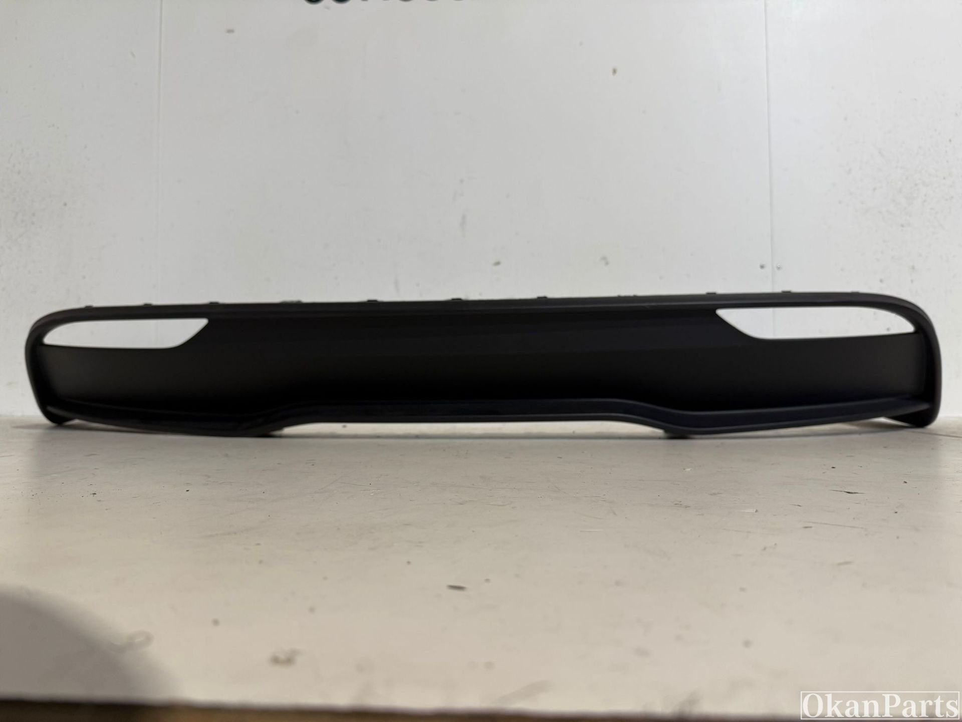 Diffuseur Tesla Model 3 Highland 1587741-00-C, Utilisé, Arrière, Pare-chocs