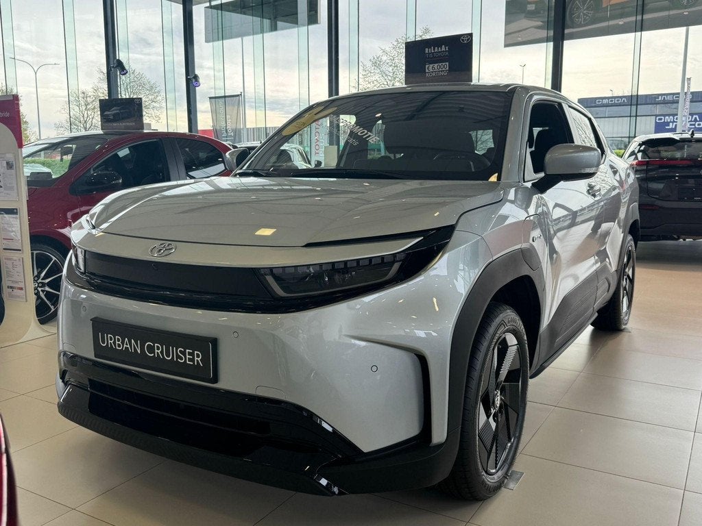 Toyota Urban Cruiser Dynamic (automatique), Autos, Toyota, Neuf, Argent ou Gris, Achat, Entreprise