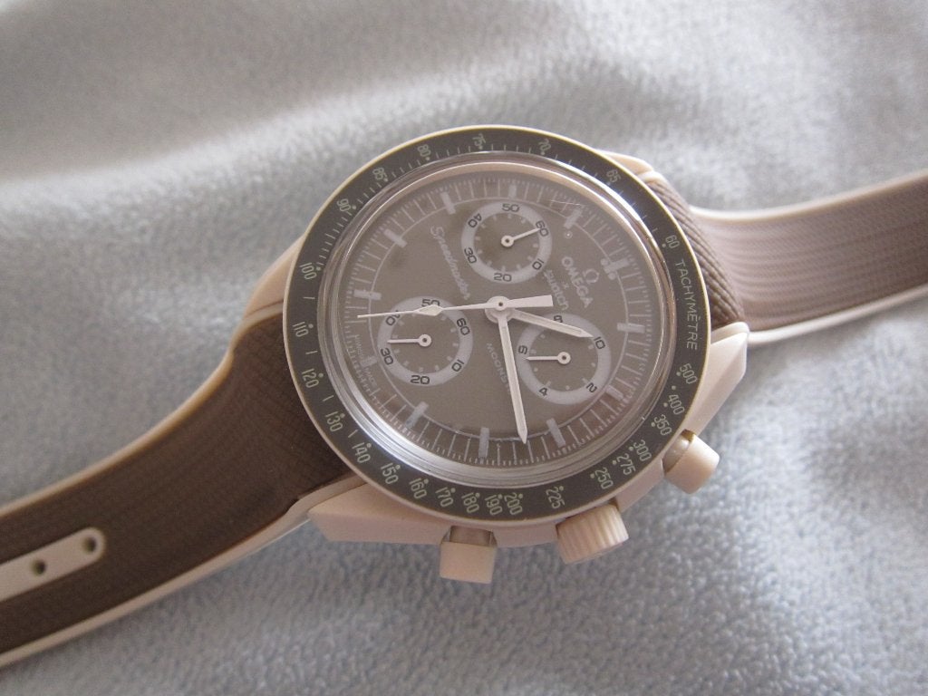 montre omega by SWATCH mission on earth chrono, Montre-bracelet, Enlèvement ou Envoi, Comme neuf, Synthétique