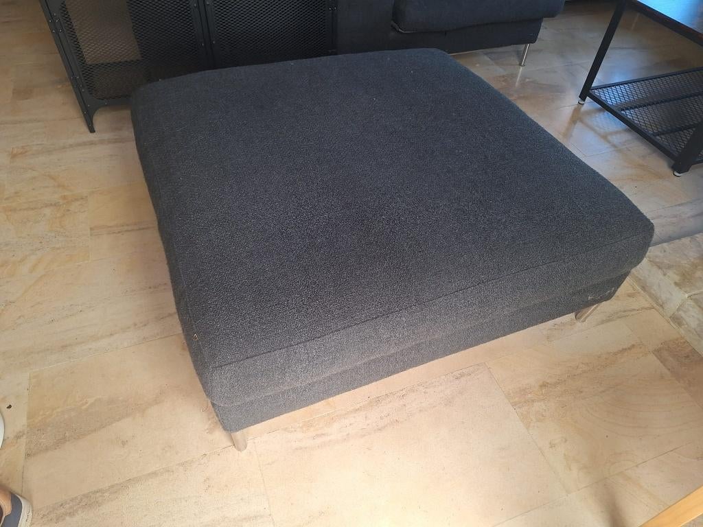 Olta voetenbank/voetenbank, Ophalen, Vierkant, 100 tot 125 cm, Zo goed als nieuw