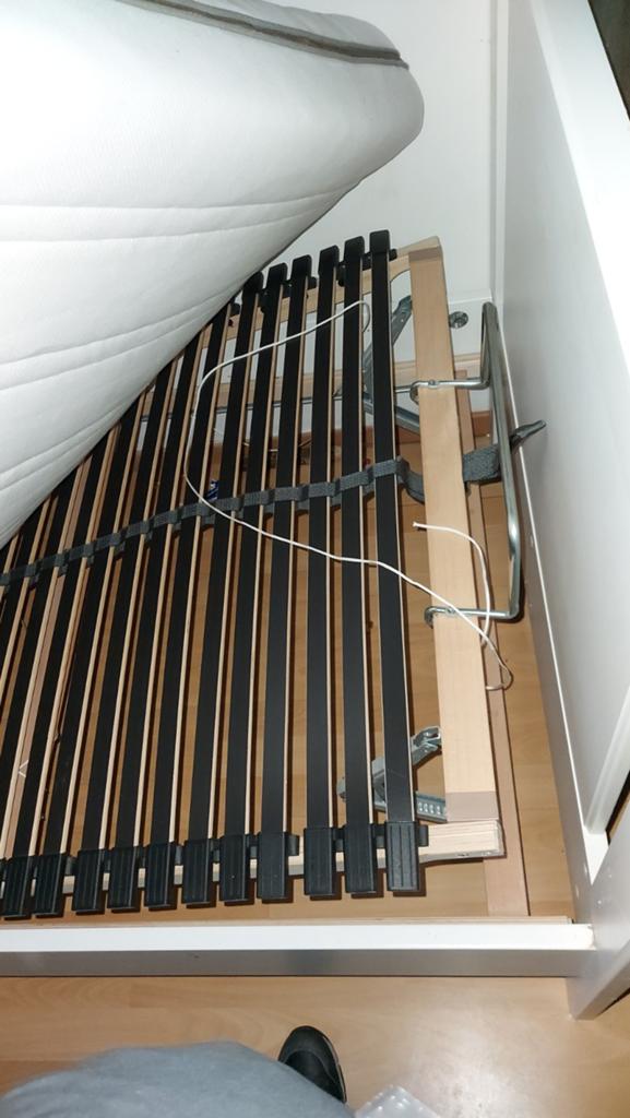 lit simple, Enlèvement, Matelas