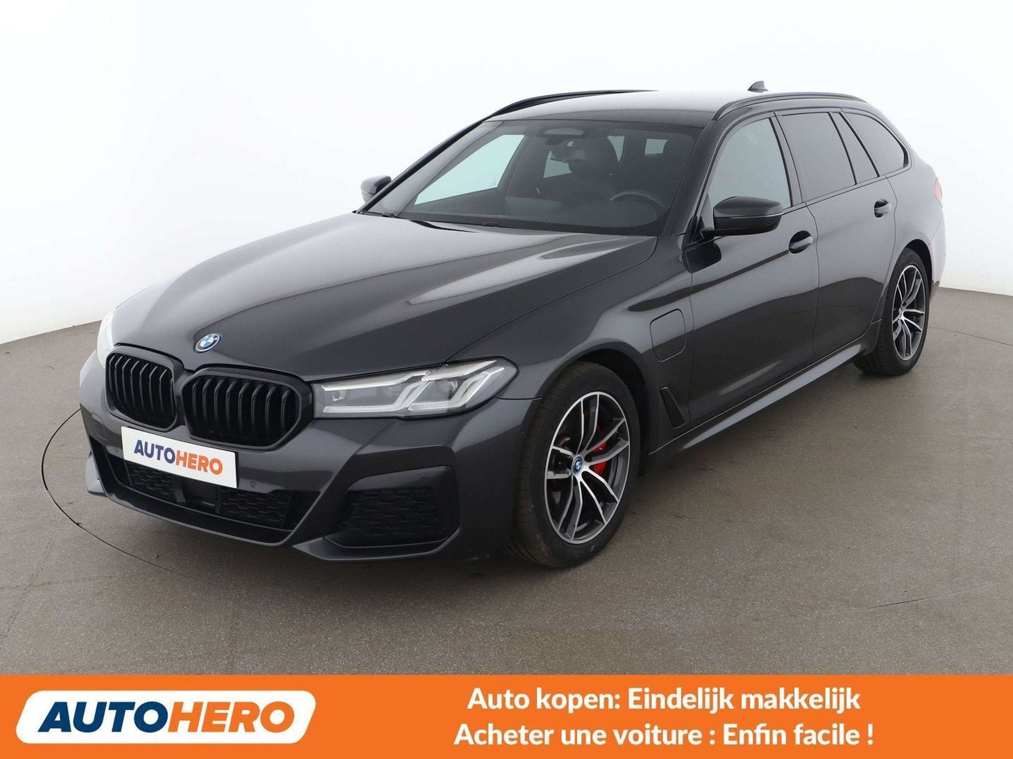 BMW 5 Serie 530 530e M Sport (année de construction 2021), Autos, BMW, Cuir, 215 kW, Euro 6, 292 ch