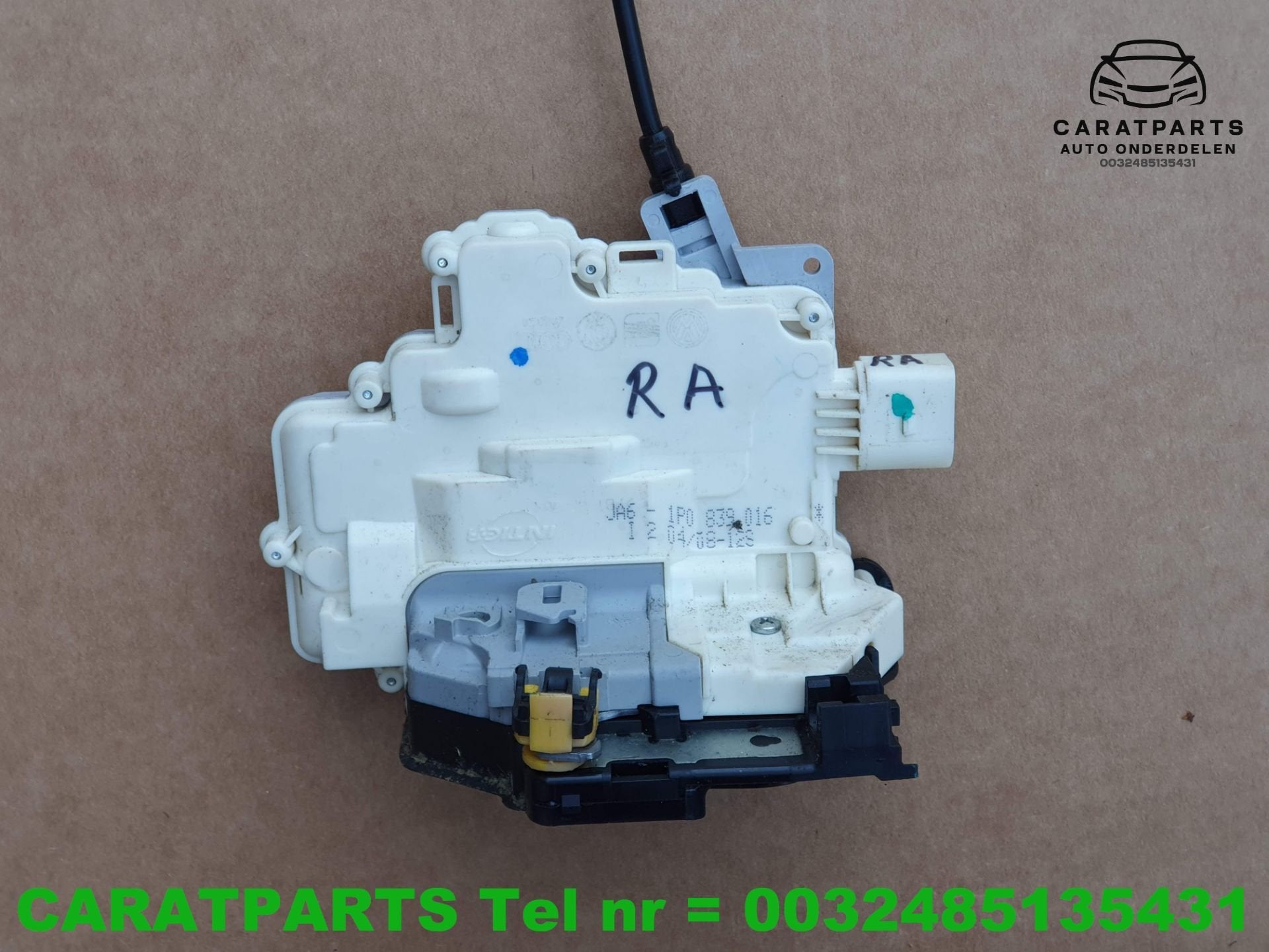 1P0839016 serrure de porte si ge leon serrure de porte Leon, Autovia A-2, Km 585 585
08760  Martorell, ES, SEAT S.A., Utilisé