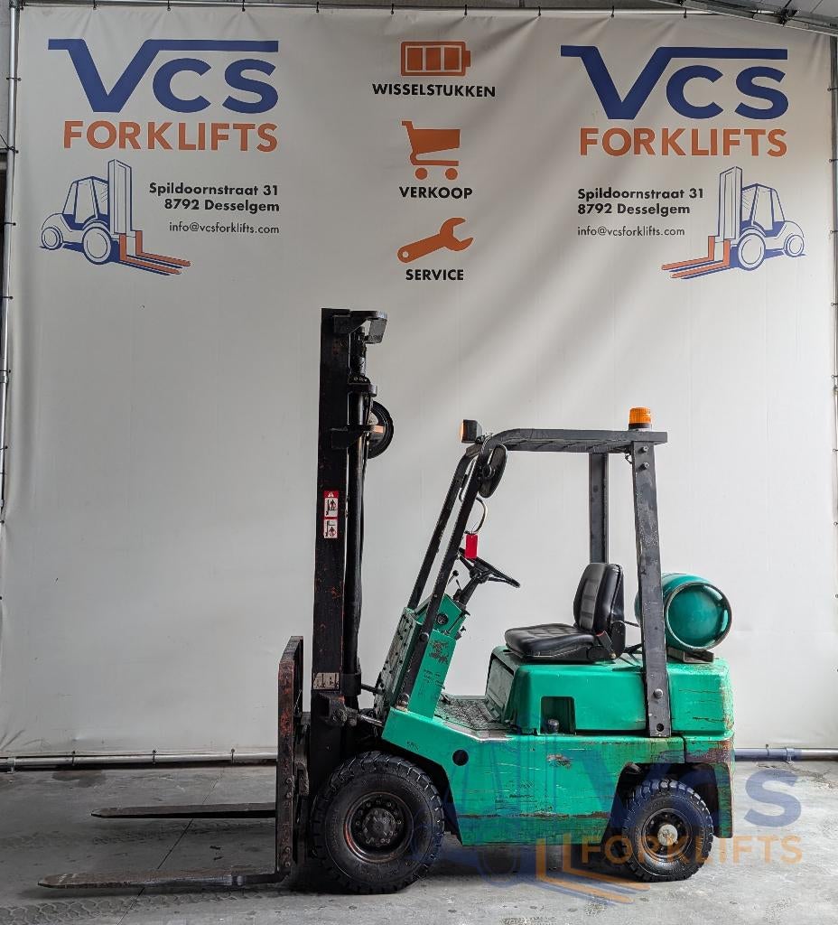 NISSAN F01A15U Gas Heftruck 1.5T, Zakelijke goederen, Machines en Bouw | Heftrucks en Intern transport, Heftruck, 1000 tot 2000 kg
