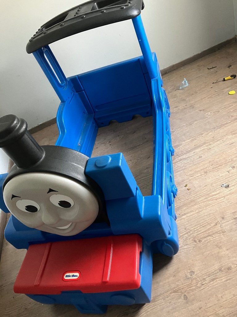 Lit pour tout-petit, Thomas le train, 140x70, petites tuiles, Enlèvement, Comme neuf, 140 à 160 cm, Matelas