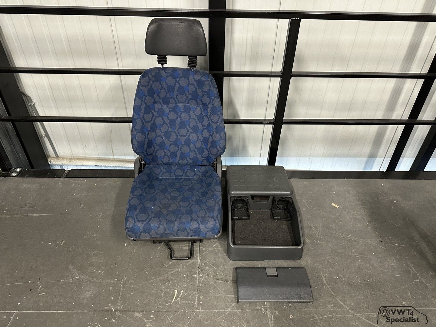 Iveco EuroCargo 2006 Passagiersstoel, Autos : Pièces & Accessoires, Habitacle & Garnissage, Utilisé, Enlèvement ou Envoi