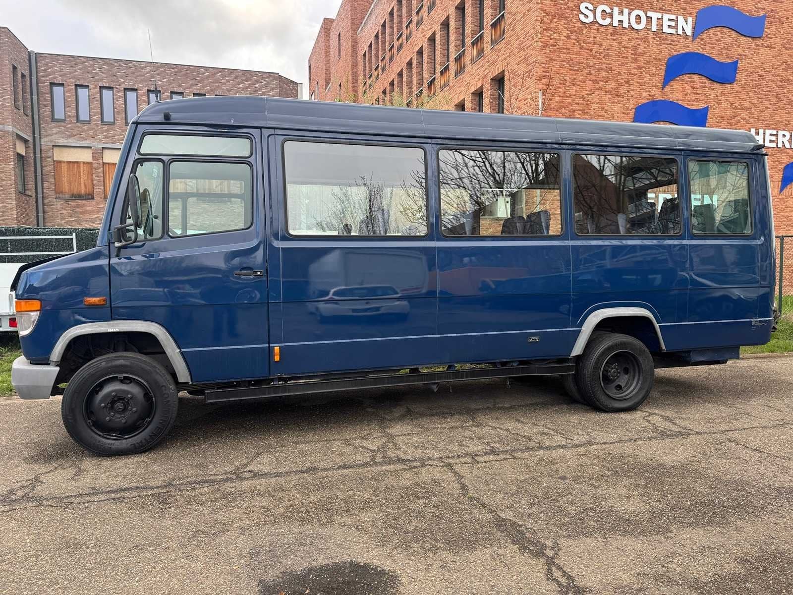 Mercedes-Benz Vario 814D Voiture de tourisme 1996, Autos, Camions, Achat, Entreprise, Mercedes-Benz, Diesel