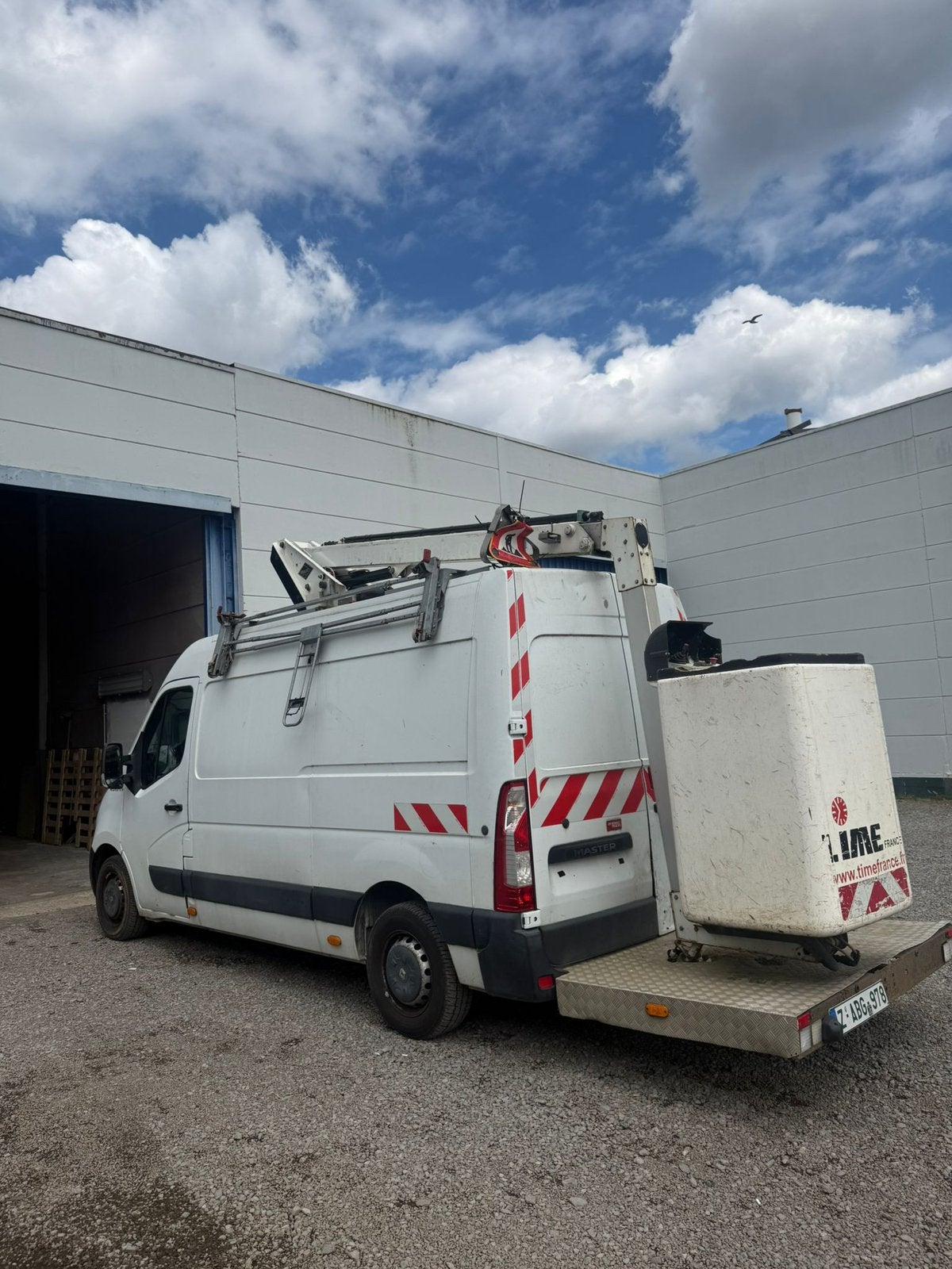 Renault master hoogtewerker, Auto's, Renault, Euro 5, 2300 cc, Particulier, Te koop