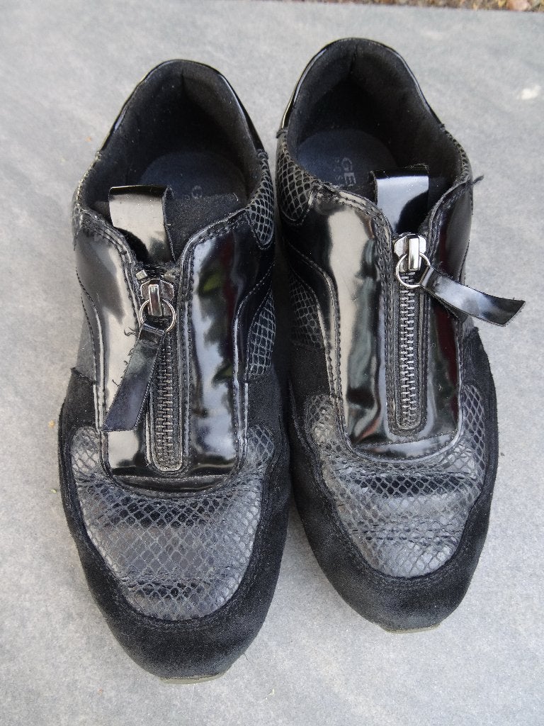 Chaussures de marche Géox en cuir noir P36, Comme neuf, Enlèvement, Noir, Chaussures de marche
