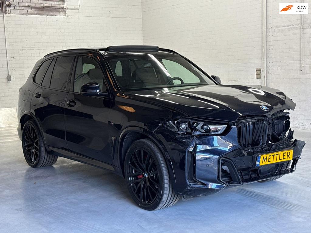 BMW X5 XDrive40i M-Sport Pro, Softclose, HUD, 22 inch, 360 v, Autos, Achat, Entreprise, Noir, 5 portes