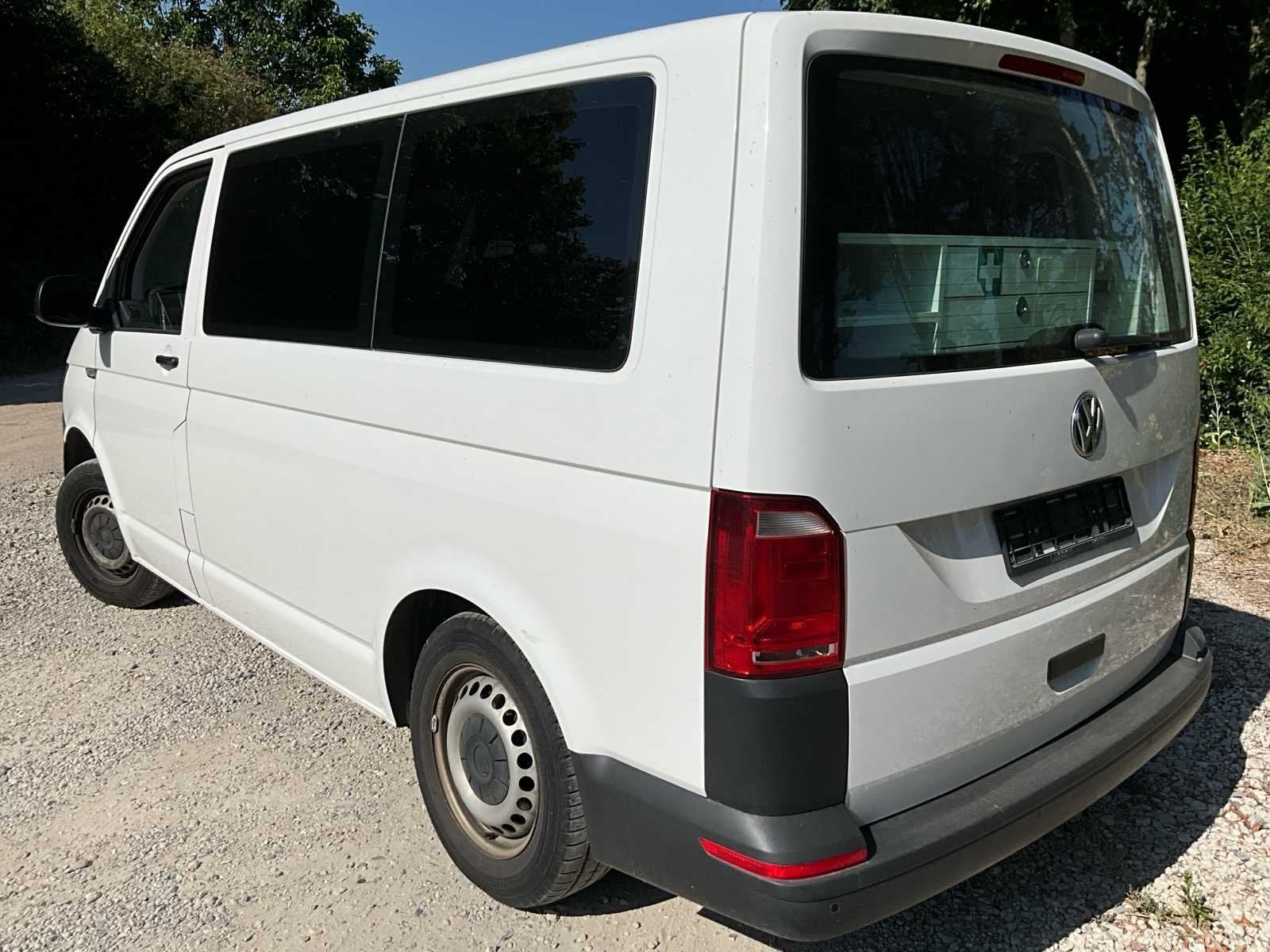 2019 Volkswagen Transporter / Kombi - 9 personen - automaat, Auto's, Bestelwagens en Lichte vracht, Automaat, Gebruikt, Volkswagen