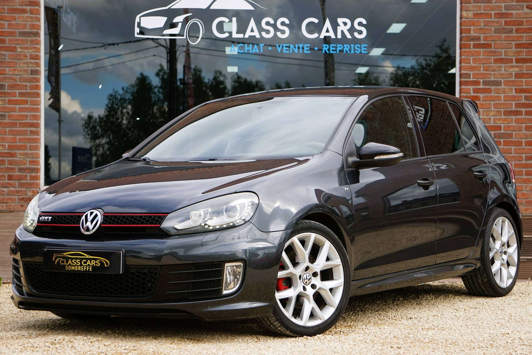 Volkswagen Golf GTI 2.0 TSI 35 Years DSG BI-XENON CARNET COM, Auto's, Stof, Gebruikt, 4 cilinders, 1984 cc