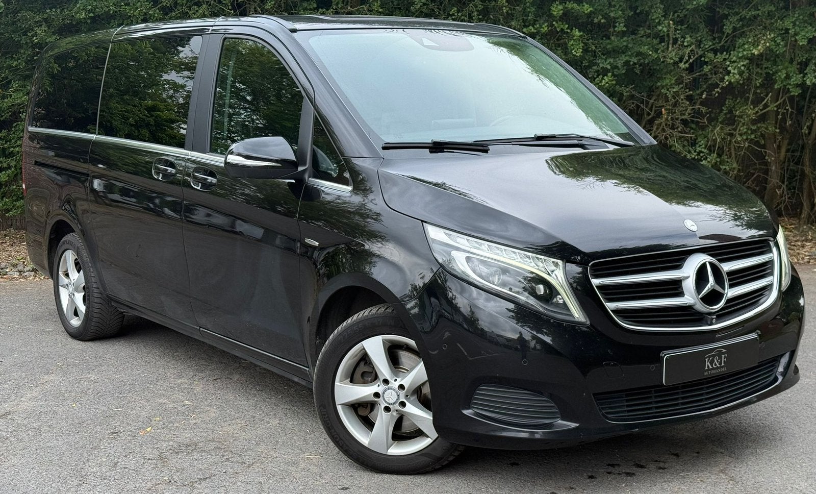 Mercedes V250 CDI L2 — 7 places — 10/2015, Autos, Mercedes-Benz, Entreprise, Achat, Classe V, Caméra 360°, ABS, Caméra de recul