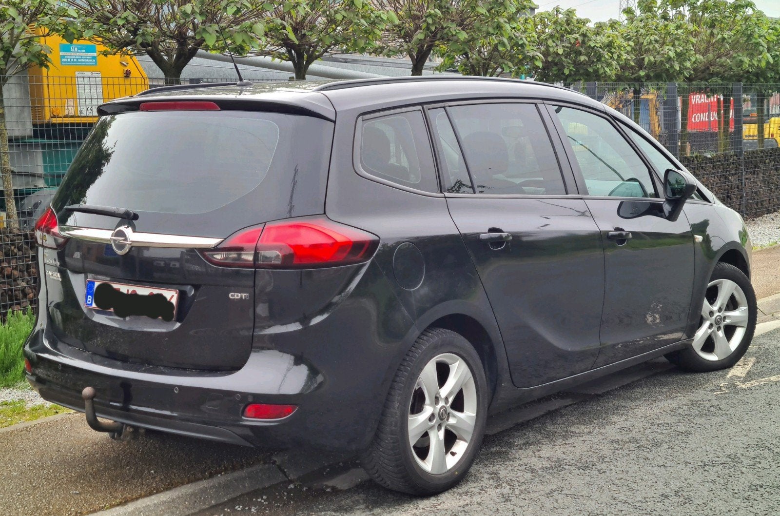 opel zafira 20cdti new model clima 240mkm 3300€, Euro 5, Boîte manuelle, 5 portes, Particulier