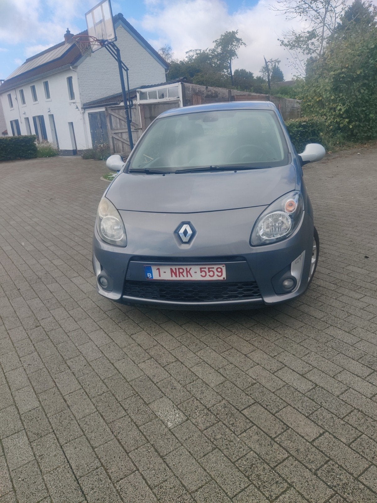 Renault Twingo II GT – 1.2 TCe 100 ch, Cuir, Isofix, Automatique, Particulier
