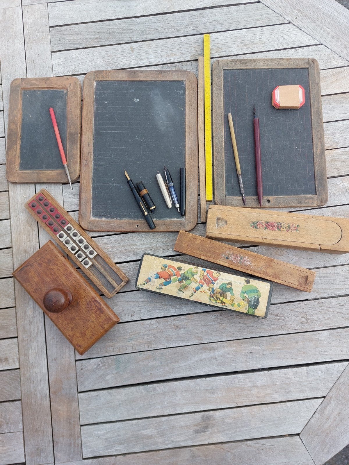 Anciennes fournitures scolaires, Enlèvement ou Envoi
