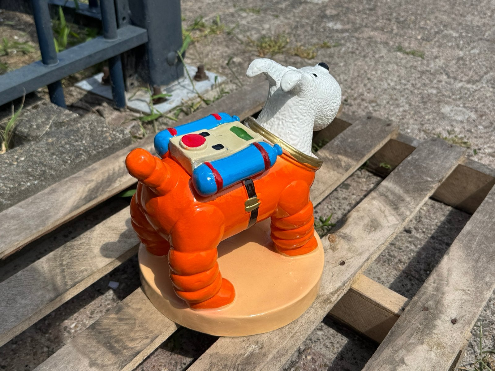 Combinaison spatiale de sculpture Bobbie van Tintin, Enlèvement, Comme neuf, Animal