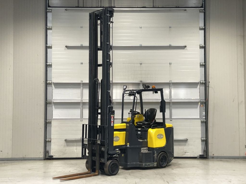 AISLE-MASTER 20SHE, 2000 à 3000 kg, Électrique, Chariot élévateur, AISLE-MASTER