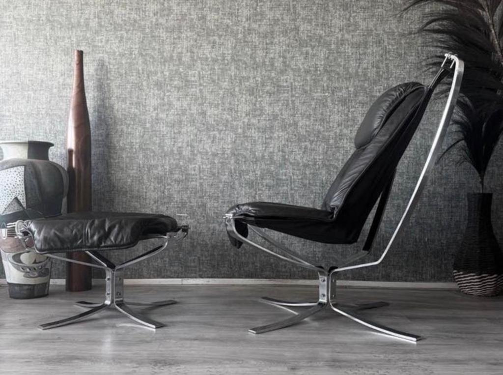 Falcon Lounge Chair & Ottoman, Sigurd Resell, Chrome, 1970s, Ophalen