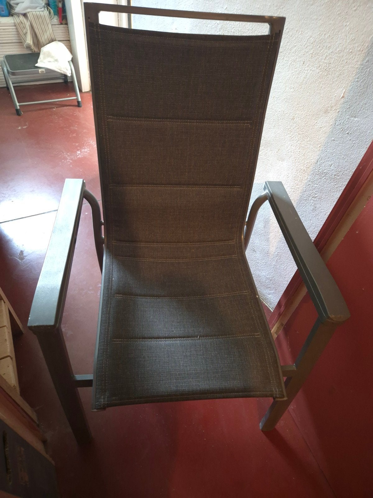 4 chaises de patio (empilables), Enlèvement, Utilisé, Métal, Empilable
